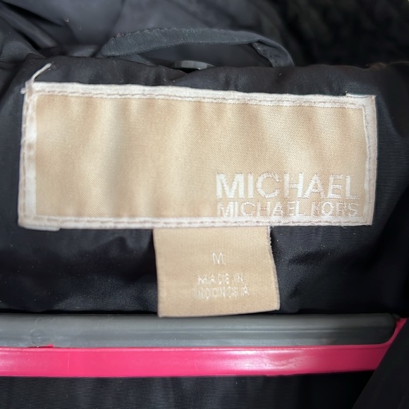 Michael Kors winter coat with hood size medium women’s - Picture 2 of 6